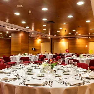 https://radisson-blu-lisbon.hotels-lisbon-portugal.com